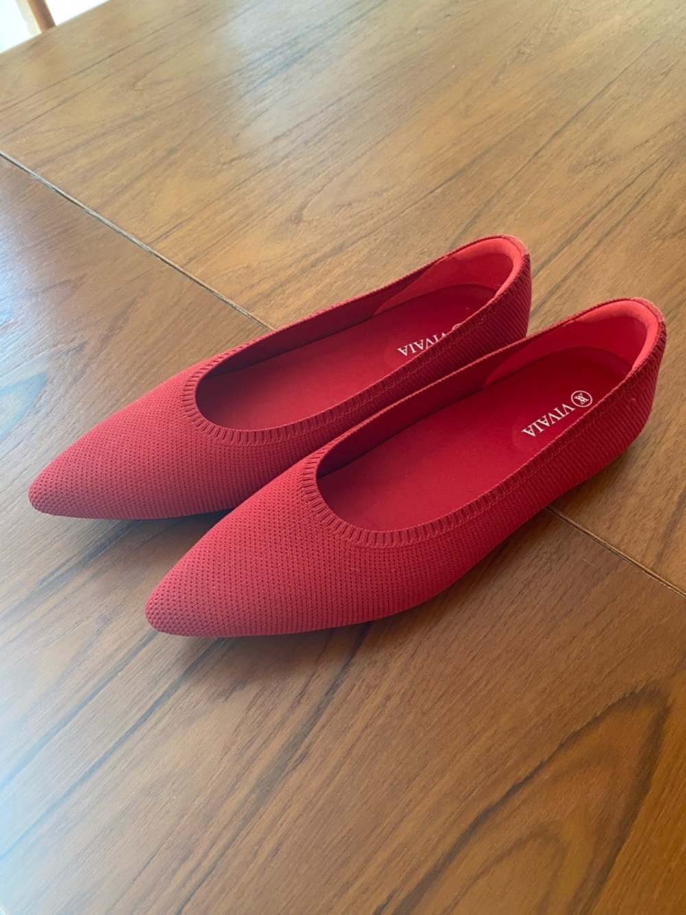 ♥️ Vivaia Red Pointed Knit Flats — 41.5